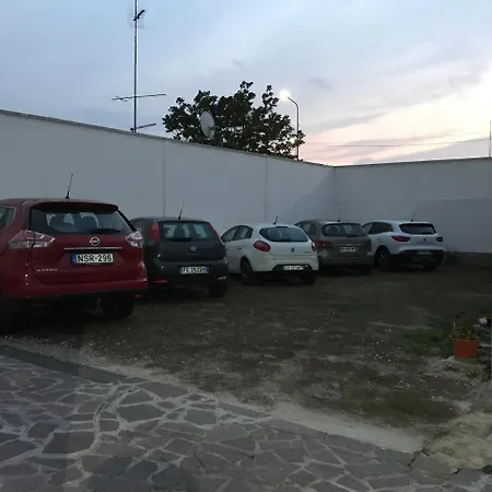 Διαμέρισμα Canal
